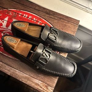 Men’s 9-1/2 Leather Loafers